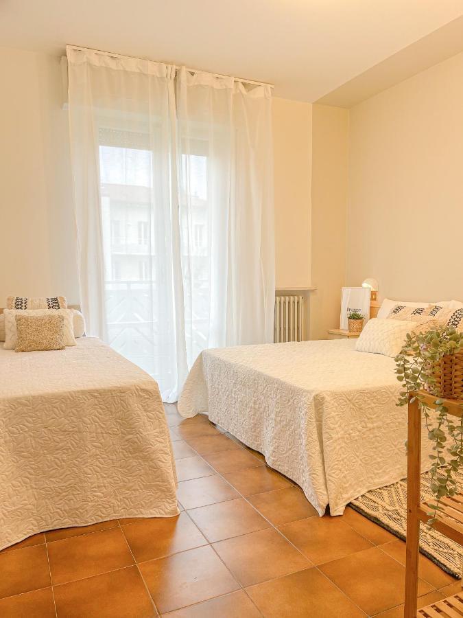 Americana Beach House Римини Екстериор снимка