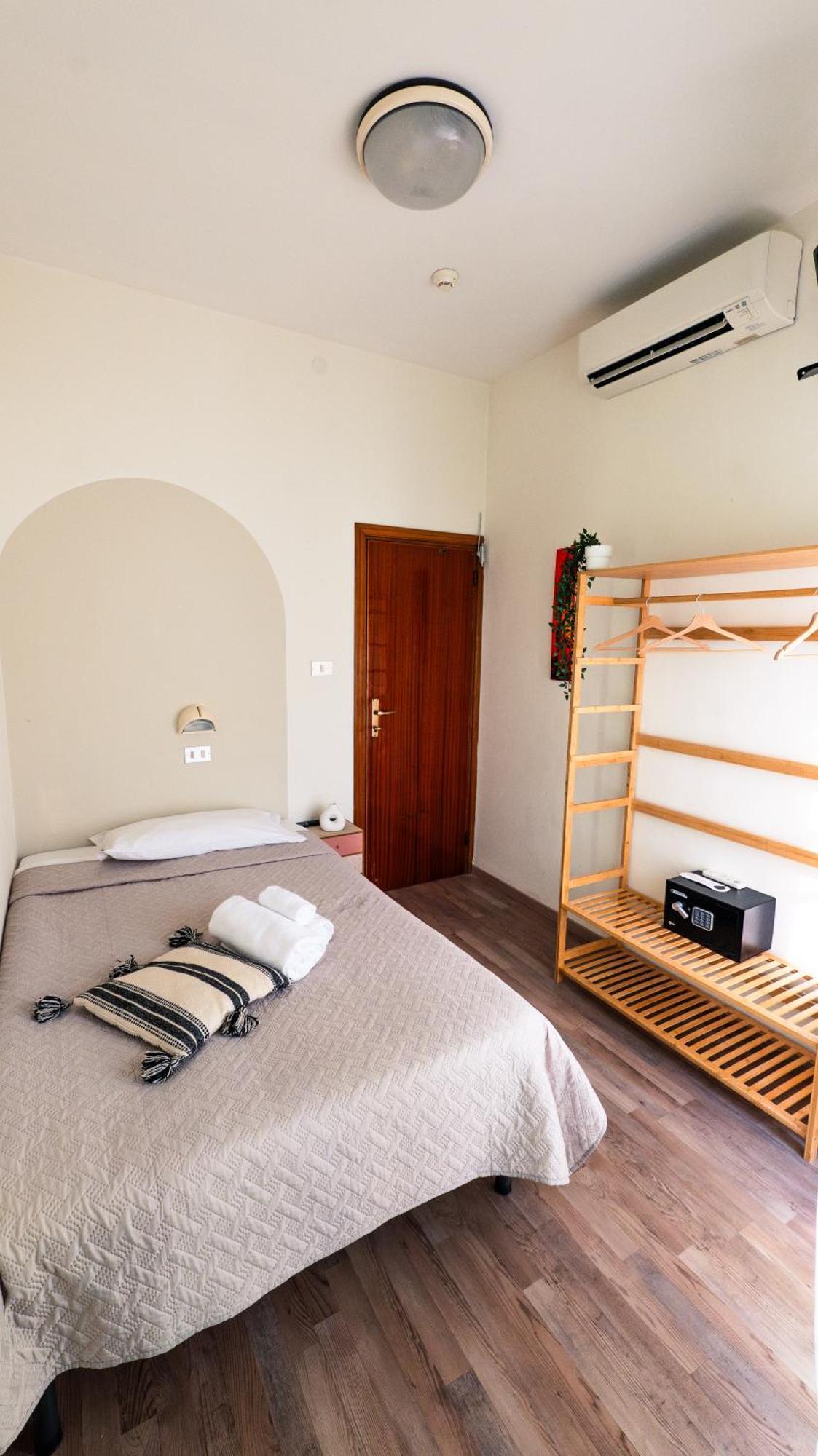 Americana Beach House Римини Екстериор снимка